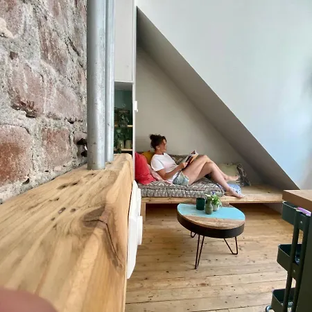 Tiny Beachhouse Bed & Breakfast